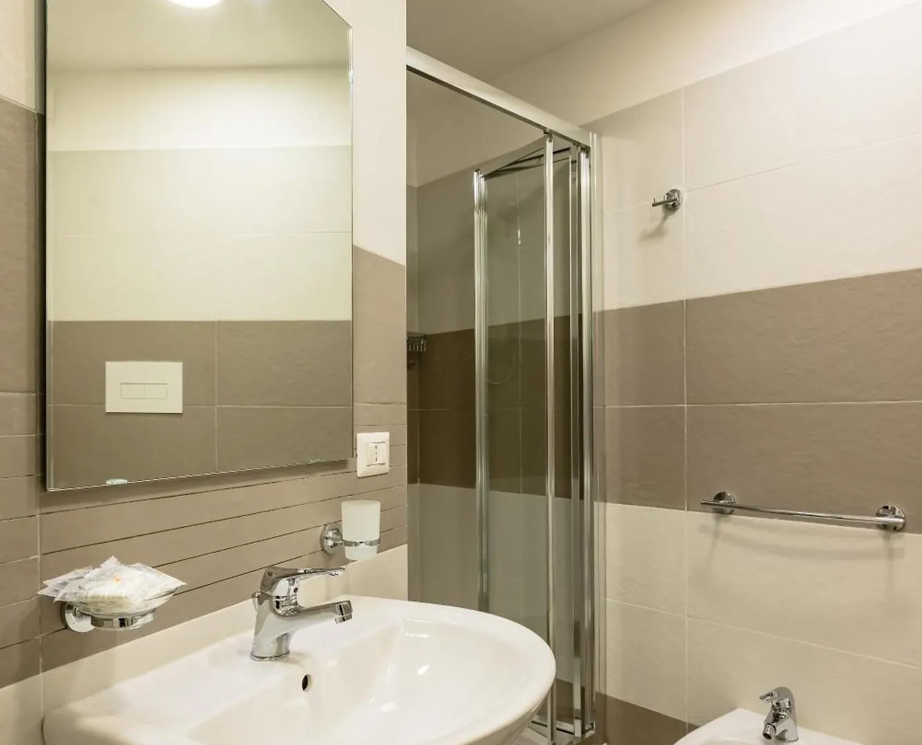 Apartment Palazzo Maddaloni Sweet Home By Napoliapartments