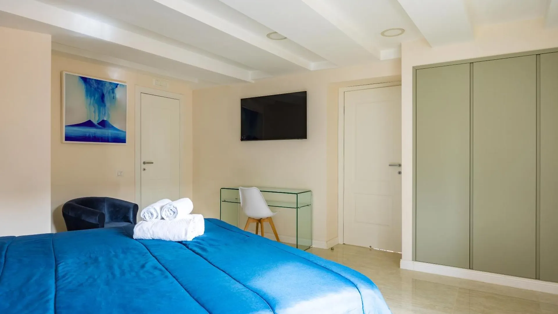 Palazzo Maddaloni Sweet Home By Napoliapartments Italy