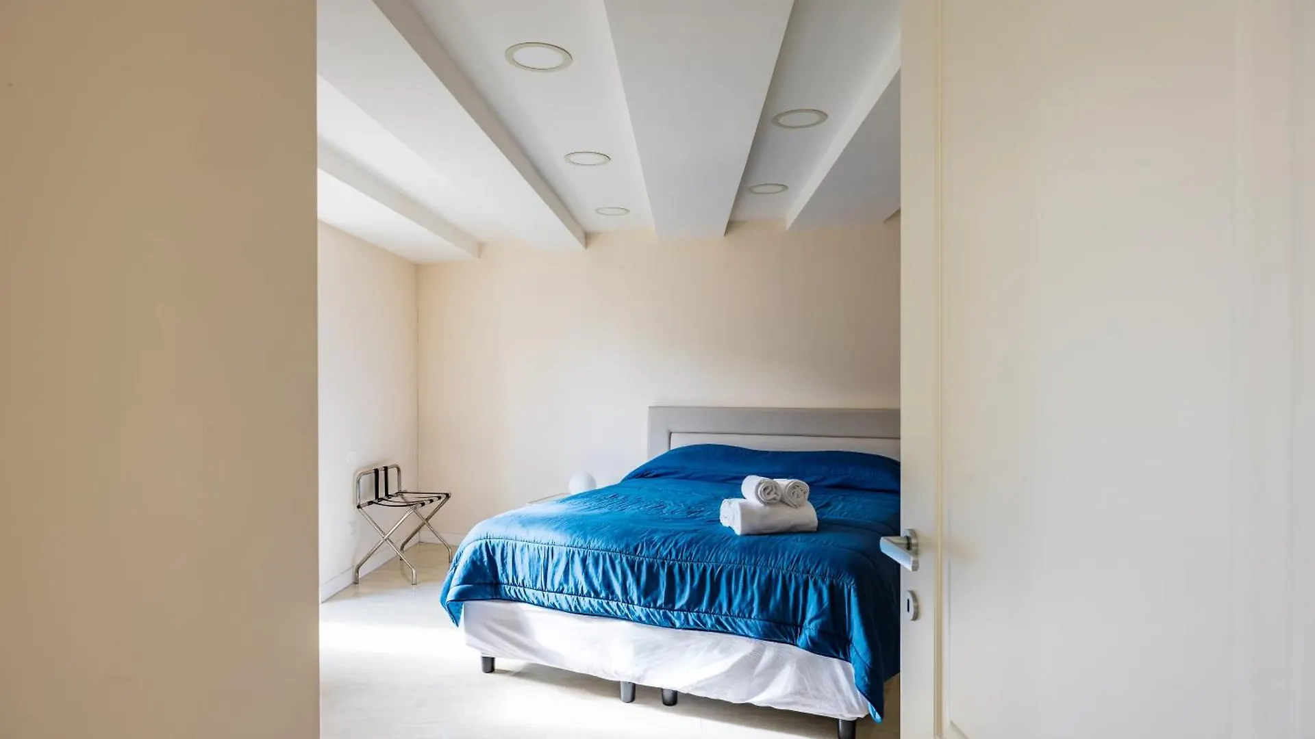 Palazzo Maddaloni Sweet Home By Napoliapartments Italy