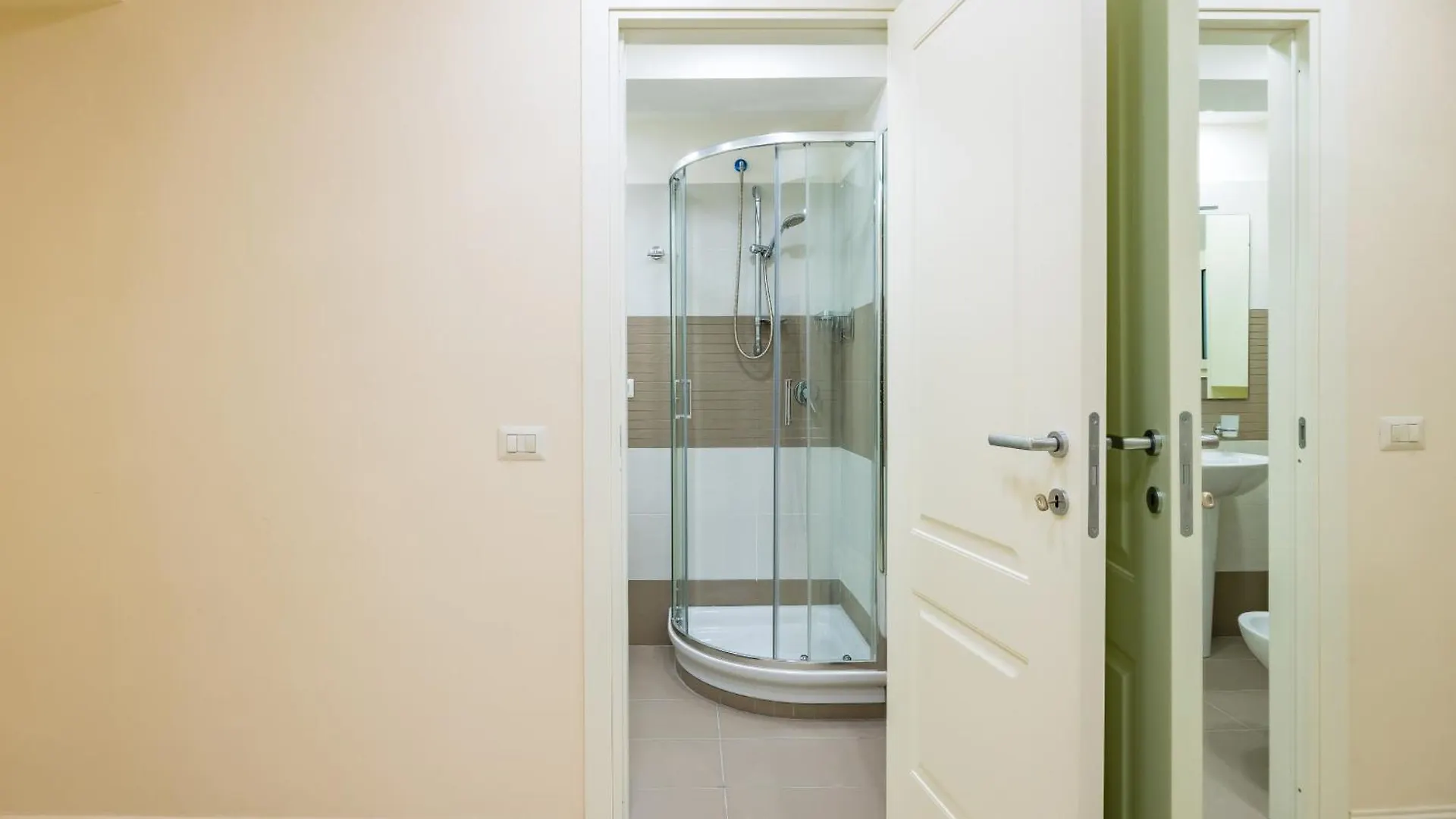Palazzo Maddaloni Sweet Home By Napoliapartments Neapol